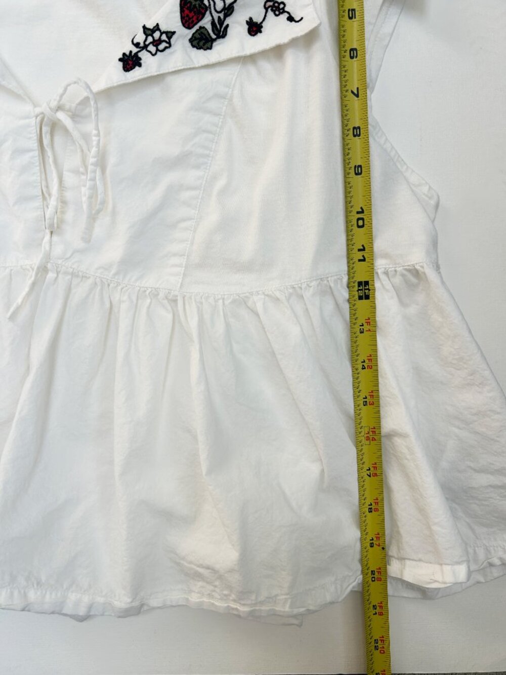 Maeve Anthropologie Strawberry Floral Embroidered Babydoll Peplum Top White 1X - Picture 7 of 9